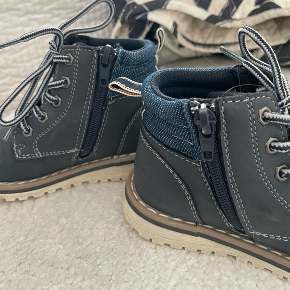 APAKOWA STREET CULTURE NEW TREN BLUE KIDS BOOTS SIZE 25 (8.5) - Picture 5 of 7